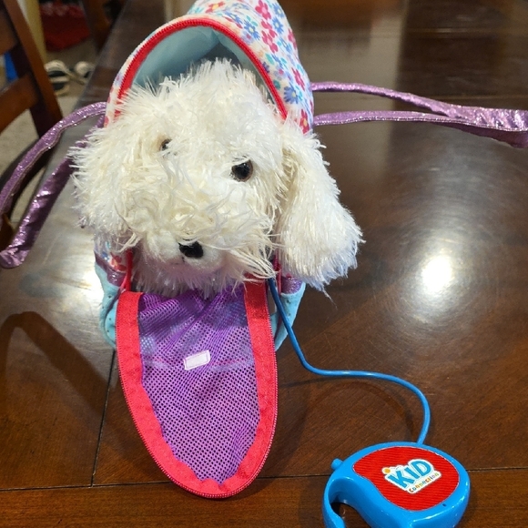 (J50) Pet Bag With Pet Walking Puppy For Little Kids To Play With - Picture 1 of 8